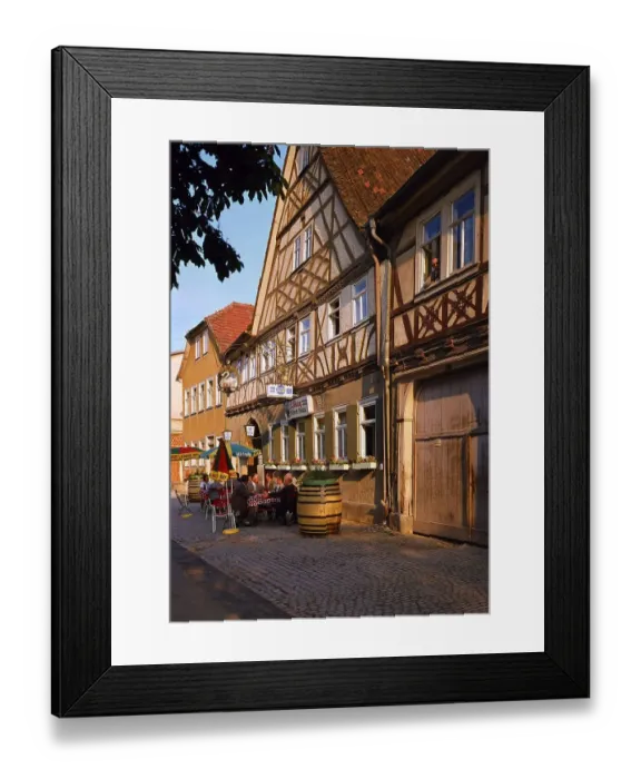 Framed Print : Gasthof Schwan Strecksbraeu, guests Framed Print : Gasthof Schwan Strecksbraeu, guests