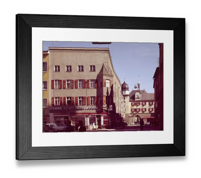 Framed Print : Max-Josefs-Platz with Mittertor Framed Print : Max-Josefs-Platz with Mittertor