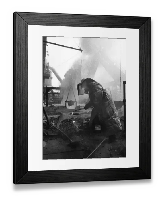 Framed Print : The work of the steelworkers, like here on 31 August 1971 at the Mannesmann-Huettenwerke in Duisburg
