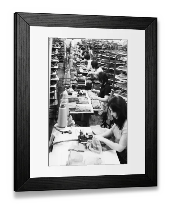 Framed Print : Jobs at the company Eurovia Textil GmbH on 25