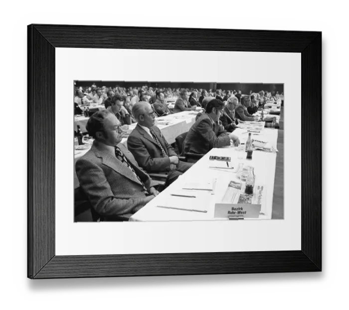 Framed Print : The 8th Trade Union Congress of the Industrial Union for Mining and Energy (IGBE) on 18 Framed Print : The 8th Trade Union Congress of the Industrial Union for Mining and Energy (IGBE) on 18
