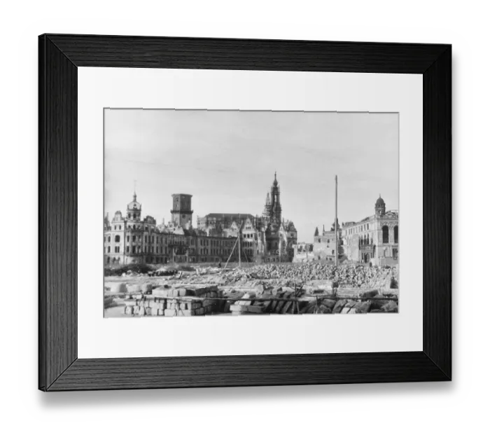 Framed Print : DEU Sachsen Dresden Dresden 1945