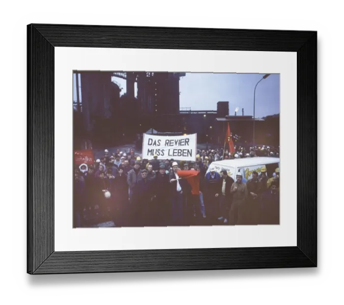 Framed Print : Hattingen. Demonstration in front of the Henrichshuette steelworks in 1988 Framed Print : Hattingen. Demonstration in front of the Henrichshuette steelworks in 1988