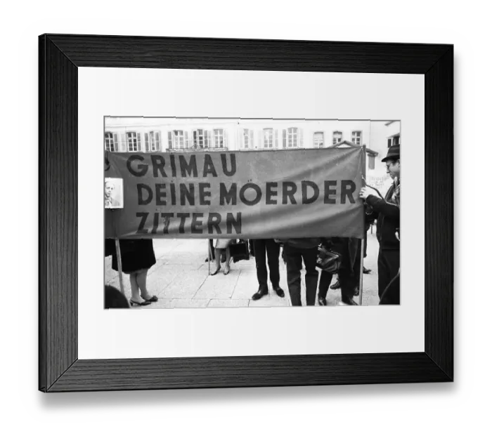 Framed Print : Spanish guest workers