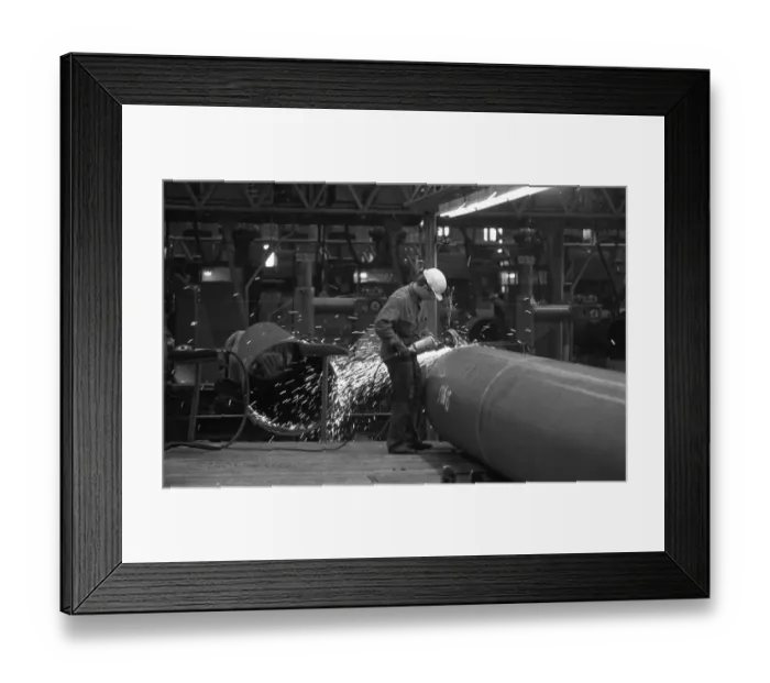 Framed Print : The Thyssen pipe mill, here in Duisburg in 1968 Framed Print : The Thyssen pipe mill, here in Duisburg in 1968