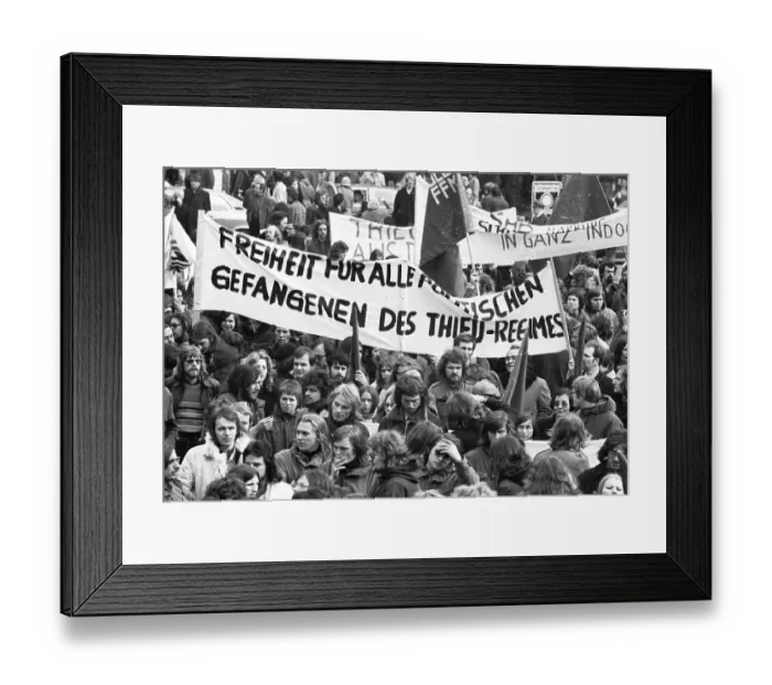 Framed Print : Called by the International Vietnam Solidarity Initiative Framed Print : Called by the International Vietnam Solidarity Initiative