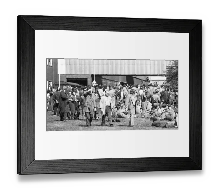 Framed Print : Many workers at the Opel factory in Bochum - here on 23 August 1973 - also took part in the wildcat strikes that swept