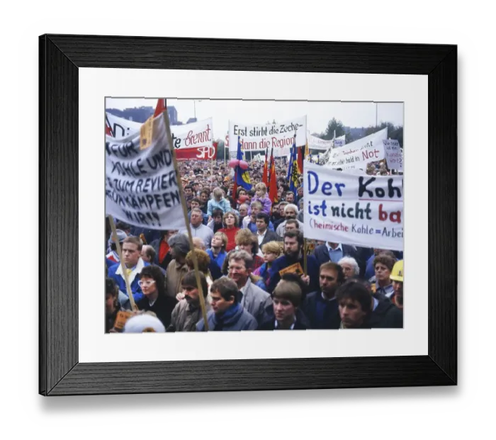 Framed Print : Energy) on 24. 10. 1987, Luenen Framed Print : Energy) on 24. 10. 1987, Luenen