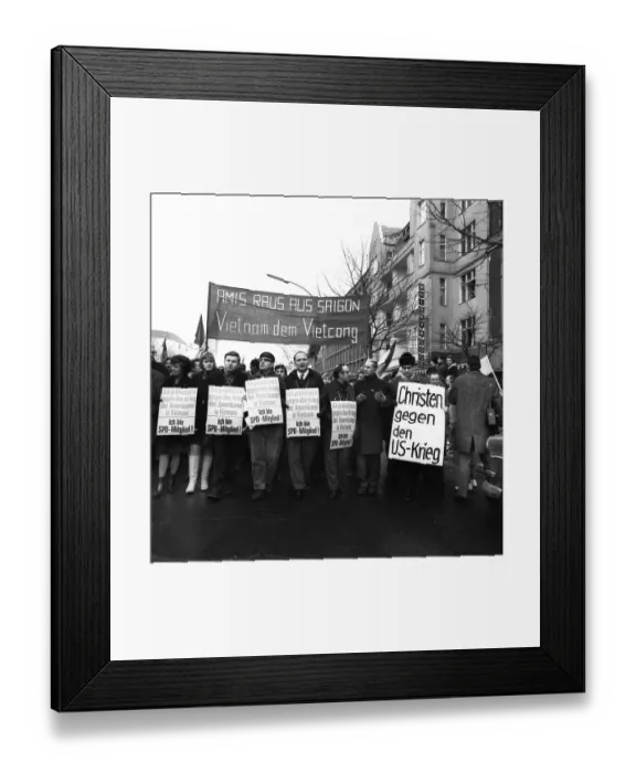 Framed Print : The 1968 International Vietnam Congress