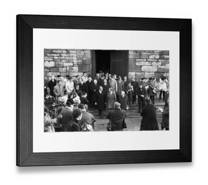 Framed Print : The first meeting of Willy Brandt (Chancellor of the FRG) and Willi Stoph (MP of the GDR)