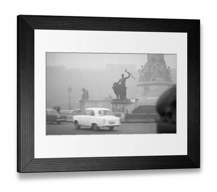 Framed Print : Photo from London in 1961, GBR, Great Britain Framed Print : Photo from London in 1961, GBR, Great Britain
