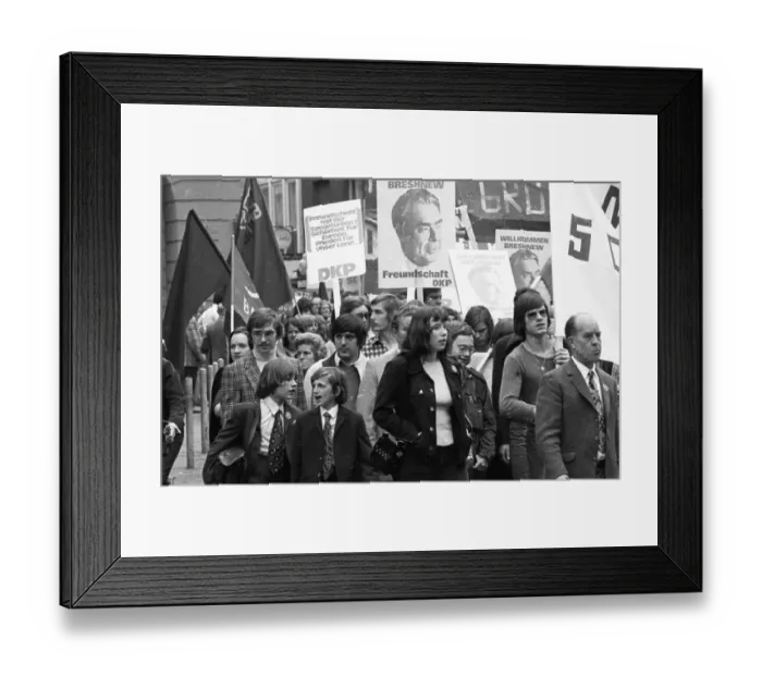 Framed Print : The visit of the Soviet head of state