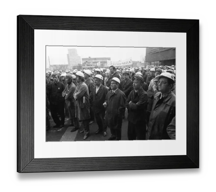 Framed Print : The detente policy of Willy Brandt and his SPD-FDP coalition was controversial Framed Print : The detente policy of Willy Brandt and his SPD-FDP coalition was controversial