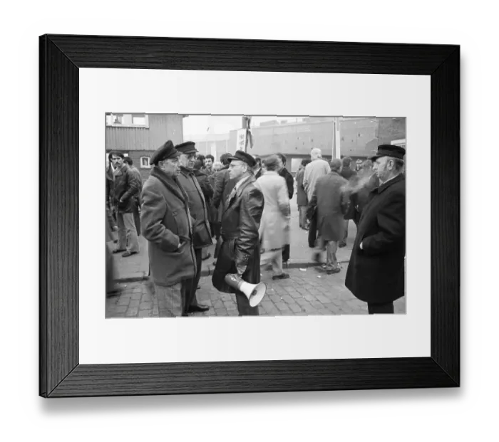 Framed Print : The collective bargaining dispute (strike) of the Industrial Union of Metalworkers (IG Metall)