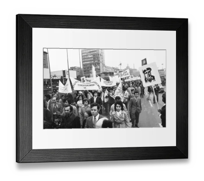 Framed Print : Portuguese in Dortmund and the Ruhr area demonstrated against the military junta in their country on 5 May 1974 Framed Print : Portuguese in Dortmund and the Ruhr area demonstrated against the military junta in their country on 5 May 1974