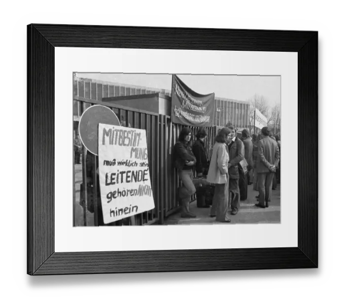Framed Print : Accompanied by protests for more co-determination by trade unionists of IG Metall Framed Print : Accompanied by protests for more co-determination by trade unionists of IG Metall