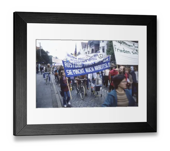 Framed Print : Ruhr area, demonstration for peace and disarmament Framed Print : Ruhr area, demonstration for peace and disarmament