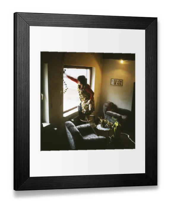 Framed Print : Iserlohn. Cleaning help in private household Framed Print : Iserlohn. Cleaning help in private household