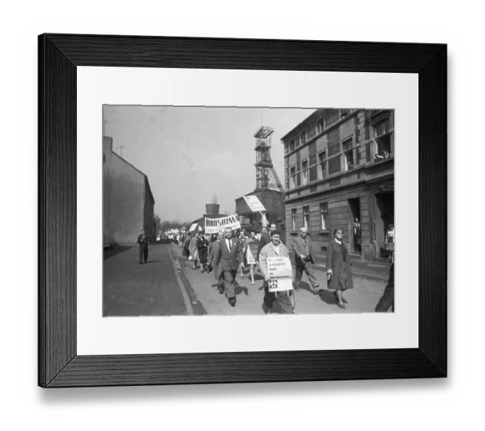 Framed Print : The 1962 Easter march, here the Easter march Ruhr 62 on 21 Framed Print : The 1962 Easter march, here the Easter march Ruhr 62 on 21