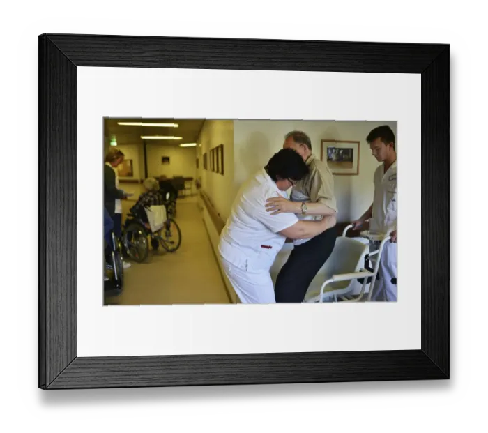 Framed Print : Exemplary care in old people's homes