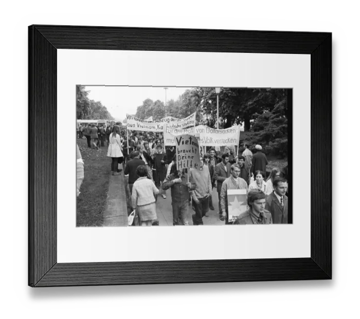Framed Print : The US Army's warfare in Vietnam