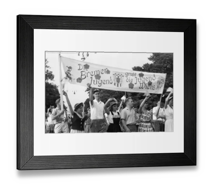 Framed Print : SSSR, Soviet Union, Moscow: The traditional World Youth Festivals organised by communist WBDJ