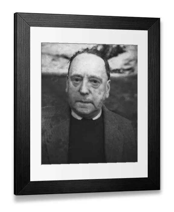 Framed Print : The artist and inventor of political photomontage John Haertfield at an exhibition of his works in 1964 in East Berlin Framed Print : The artist and inventor of political photomontage John Haertfield at an exhibition of his works in 1964 in East Berlin