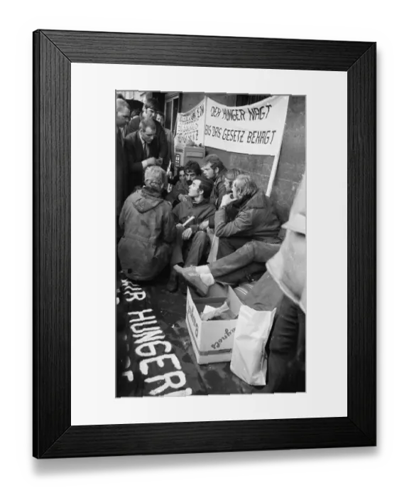 Framed Print : The hunger strike by students at the University of Applied Sciences in Dortmund in 1966 was directed against changes to