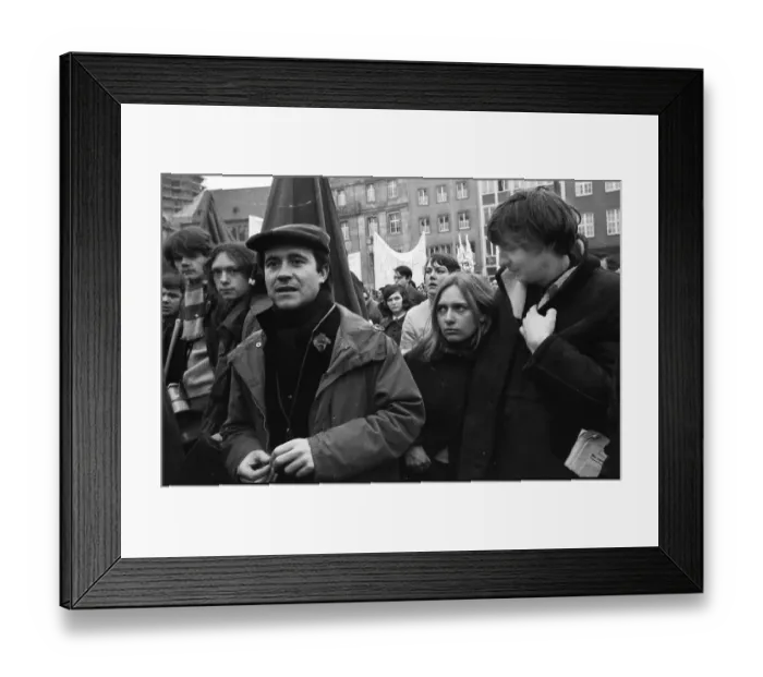 Framed Print : Spanish guest workers