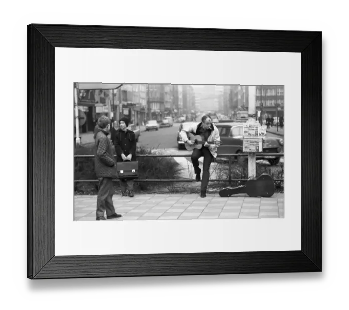 Framed Print : The Duesseldorf singer-songwriter