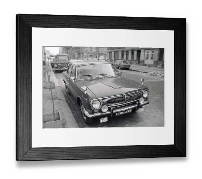 Framed Print : 10.10.1983 GDR East Berlin district of Prenzlauer Berg Framed Print : 10.10.1983 GDR East Berlin district of Prenzlauer Berg