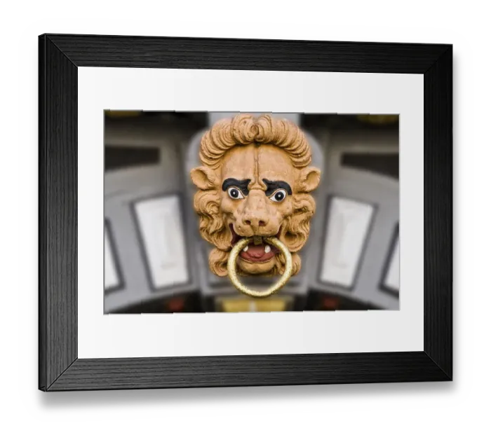 Framed Print : Facade of the town hall, Hannoversch Muenden