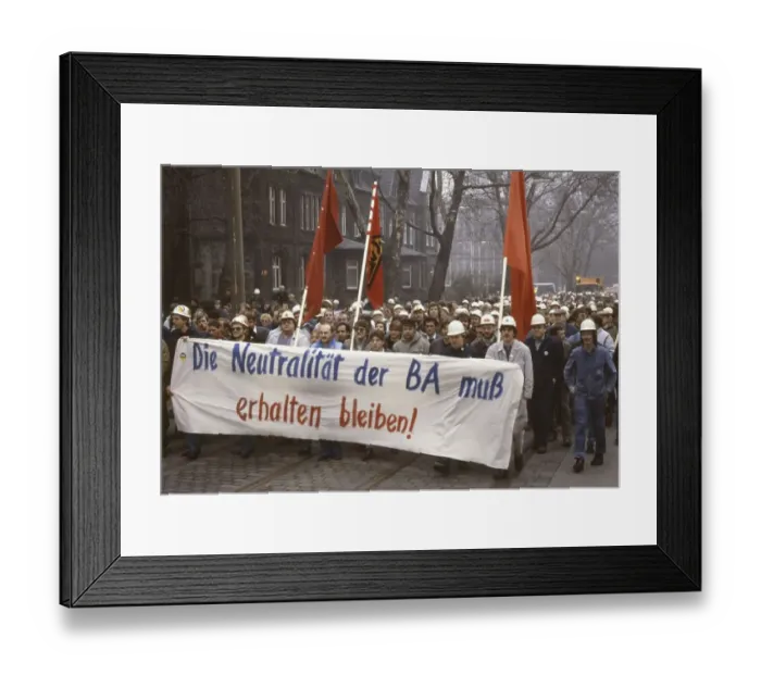 Framed Print : Siegen on 10 October 1985, Luwigsahafen on 14 December 1985 Framed Print : Siegen on 10 October 1985, Luwigsahafen on 14 December 1985