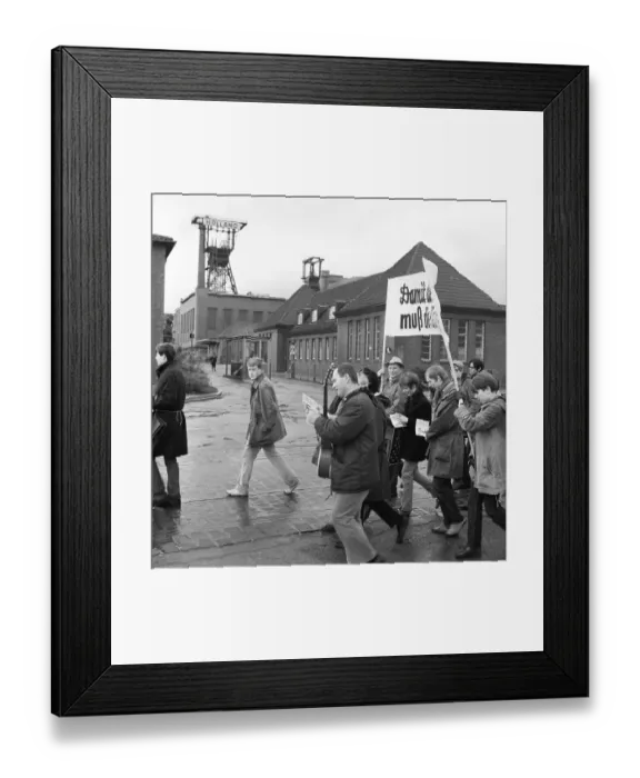 Framed Print : For disarmament and against nuclear weapons in Germany