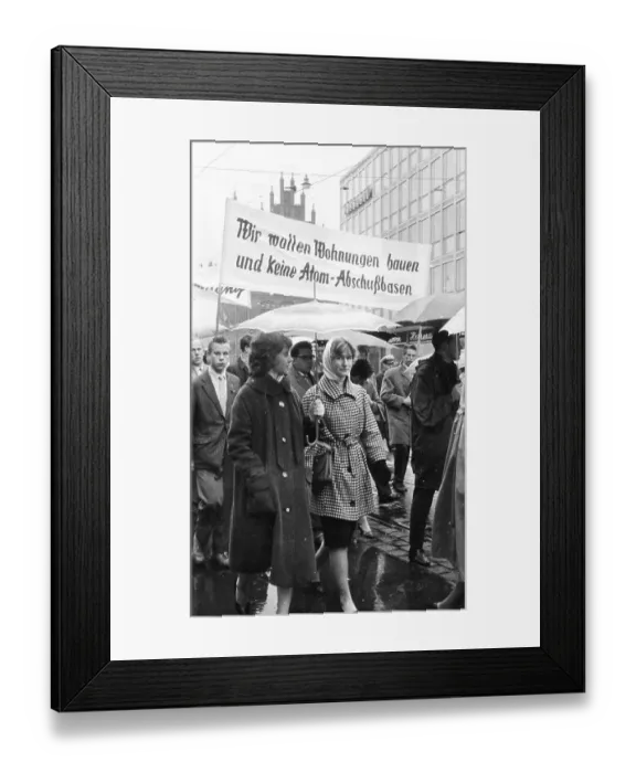 Framed Print : On 1 May 1961, workers and employees in Hanover demonstrated with demands from their union