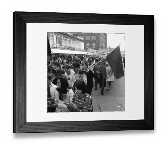 Framed Print : The US Army's conduct of the war in Vietnam