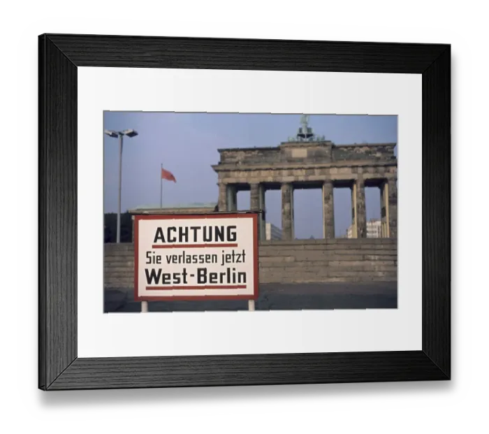 Framed Print : Historical image of Berlin Wall and Brandenburg Gate