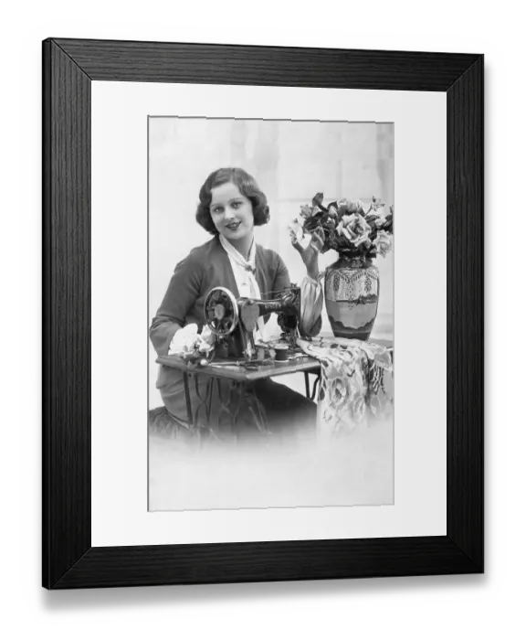 Framed Print : Tailor with sewing machine, 1910s, Germany, Europe Framed Print : Tailor with sewing machine, 1910s, Germany, Europe