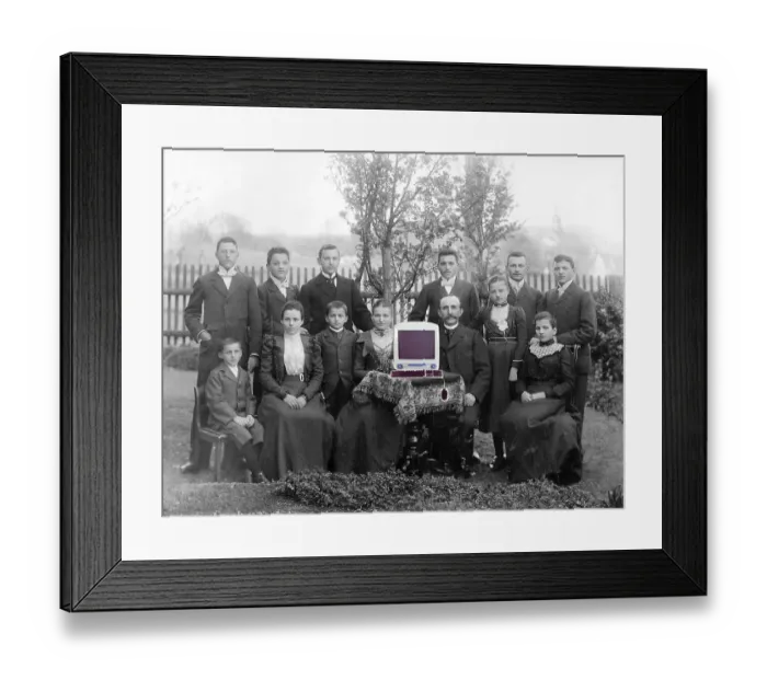 Framed Print : Big family, group shot with one of the first Macs