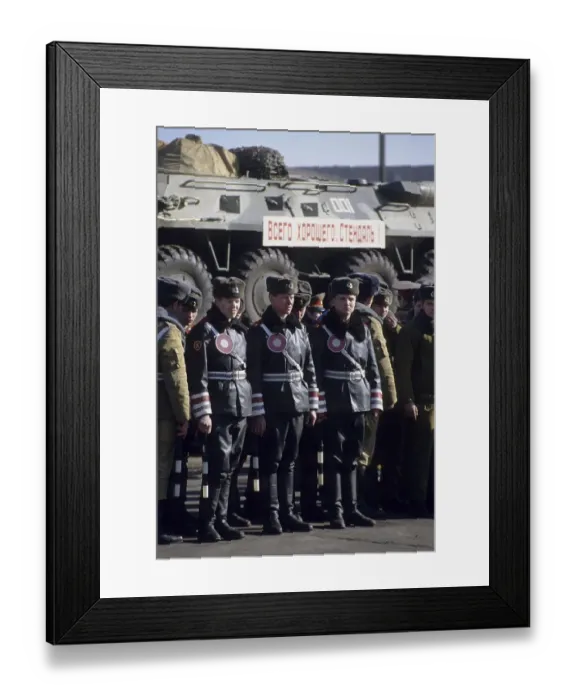 Framed Print : Russian military police during the withdrawal of Soviet troops from Stendal