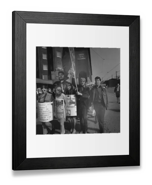 Framed Print : The US Army's conduct of the war in Vietnam