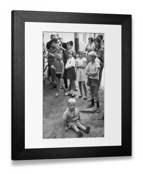 Framed Print : In 1954, there were still numerous precarious flats in barracks