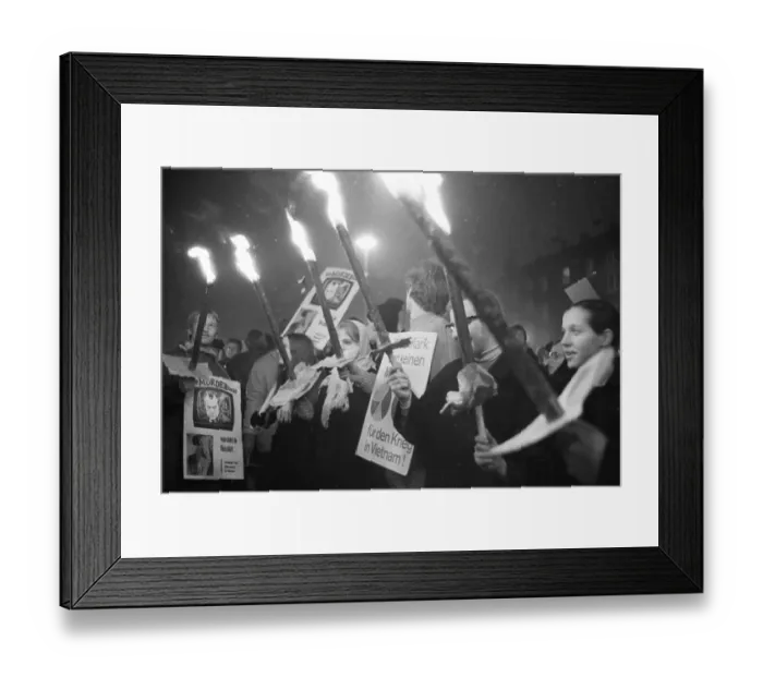 Framed Print : The communist-oriented SDAJ (Socialist Workers Youth of Germany) turned against the US war in 1968 in Hamburg