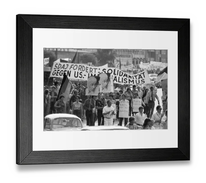 Framed Print : The communist-oriented SDAJ (Socialist Workers Youth of Germany) turned against the US war in 1968 in Hamburg