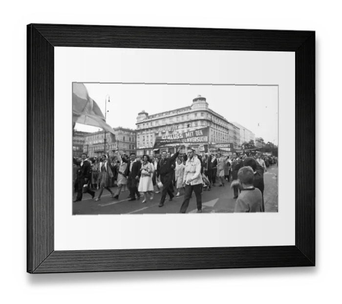 Framed Print : SSSR, Soviet Union, Moscow: The traditional World Youth Festivals organised by communist WBDJ