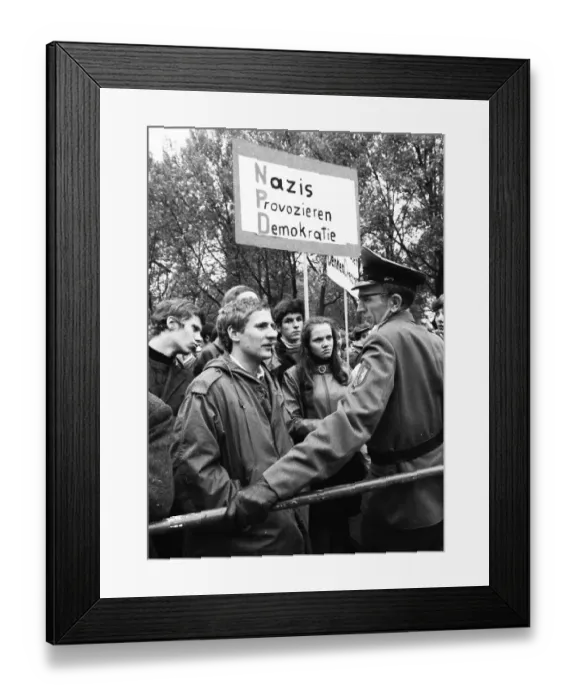 Framed Print : With imagination and determination Framed Print : With imagination and determination