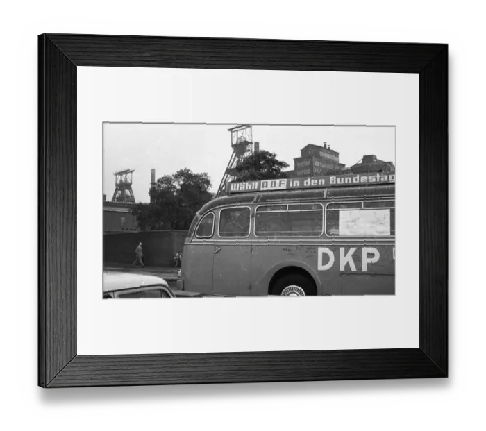 Framed Print : DEU, Germany, Ruhr area The election campaign for the Bundestag elections on 10 Framed Print : DEU, Germany, Ruhr area The election campaign for the Bundestag elections on 10
