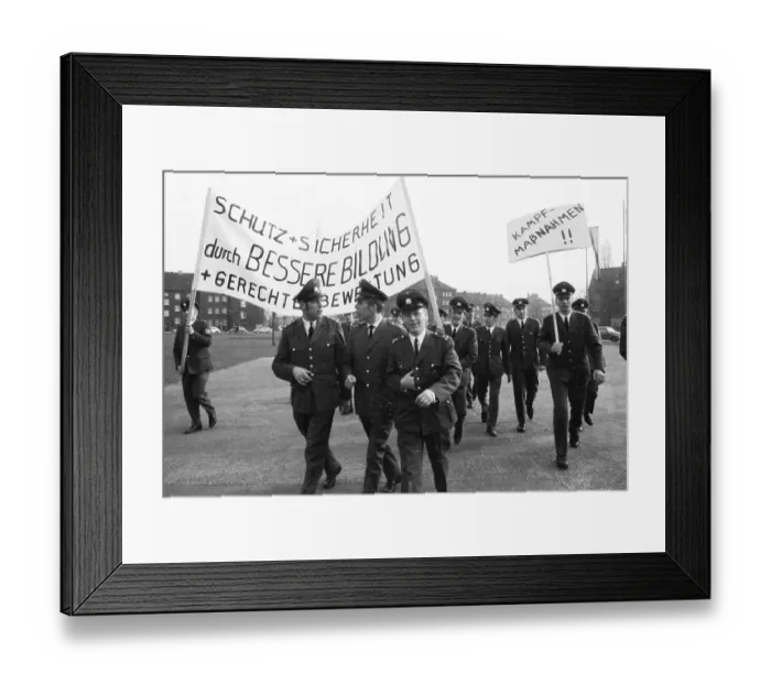 Framed Print : The protest of the police, here in 1969 at a rally in the hall and subsequent demonstration in Bochum Framed Print : The protest of the police, here in 1969 at a rally in the hall and subsequent demonstration in Bochum