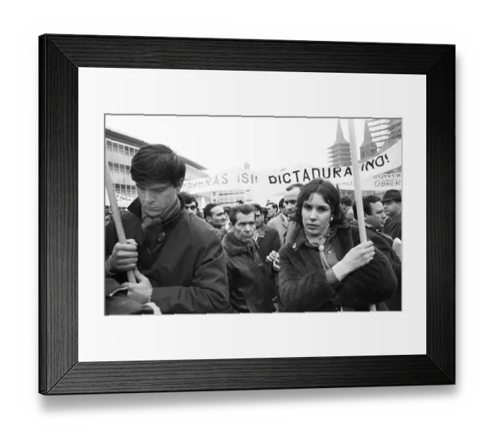 Framed Print : Spanish guest workers
