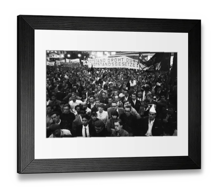 Framed Print : Many thousands of people gathered in Bonn on 11